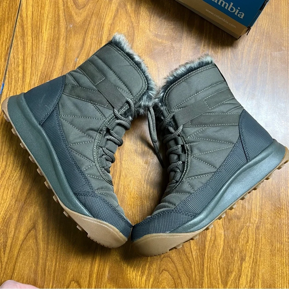 NWT Columbia Minx Shorty IV Winter insulated boots size 6 Green Tundra